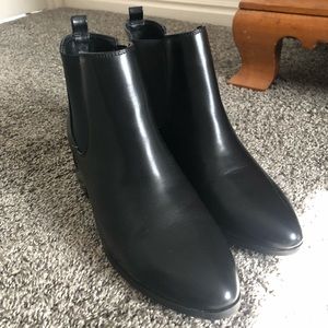 Chelsea boots size 11